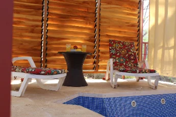 Jacuzzi area